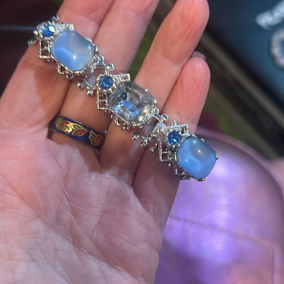 Two vintage 5 1/2” bracelets - will only fit small wrist - Picture 1 of 6